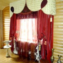 Curtains in log cabin